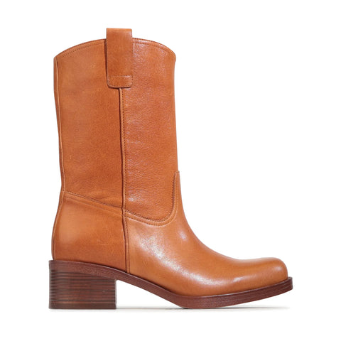 EOS Boots